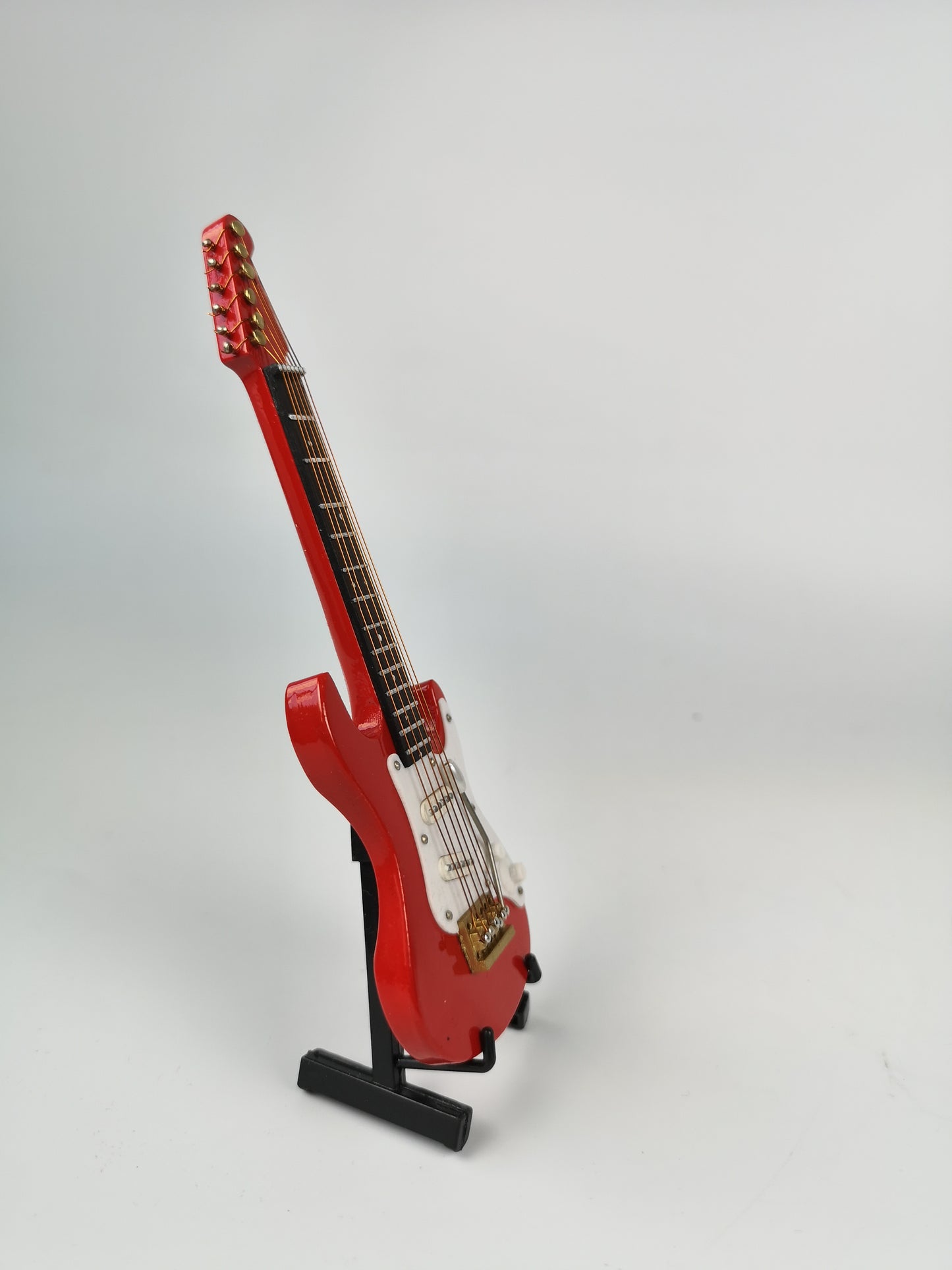 ALANO Mini Electric Guitar Ornament,Mini Guitar Replica,Musical Instrument,Festival Decoration (Red 14cm)