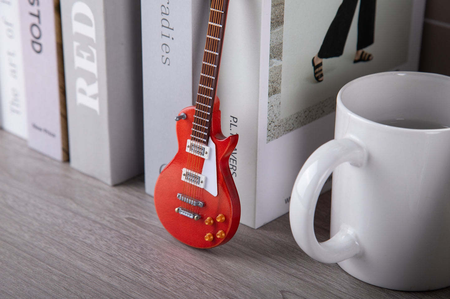 ALANO Miniature Guitar, Mini Electric Guitar Model Musical Instrument Ornament, Wooden Music Instrument Model Home Decoration (E39-17.5)